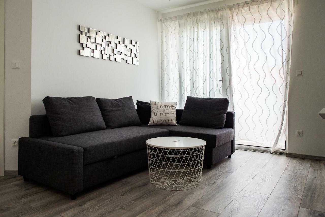 Solin Apartments Praetorium Exterior photo