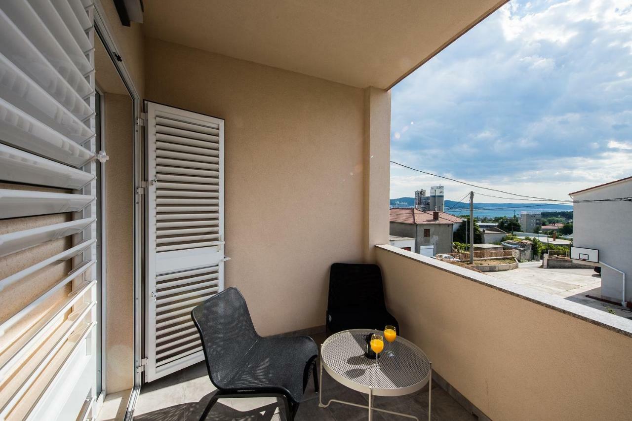 Solin Apartments Praetorium Exterior photo