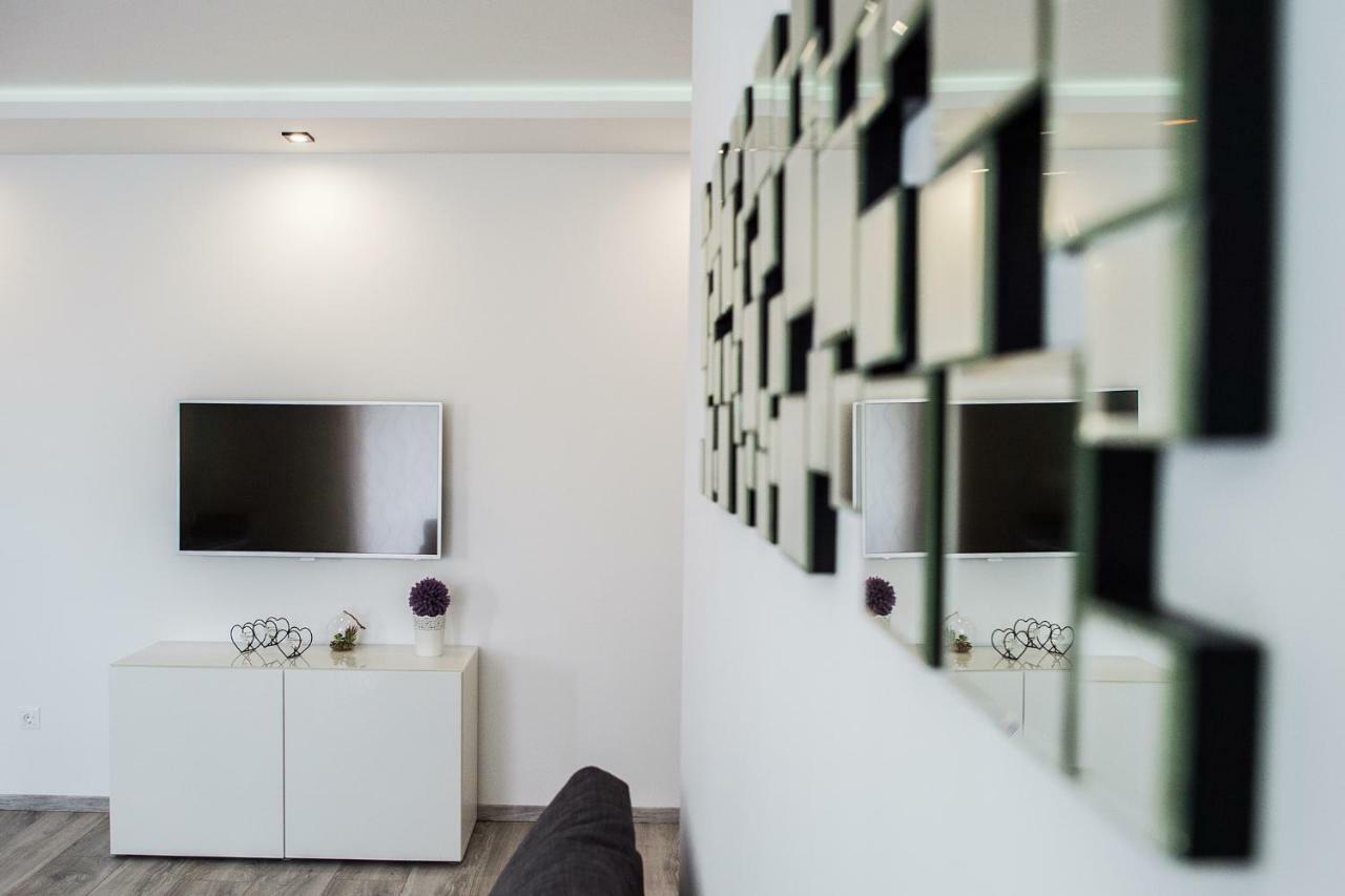 Solin Apartments Praetorium Exterior photo